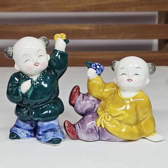 Vtg Takahashi Asian Baby Buddha Children Porcelain Salt & Pepper Shakers Japan - Picture 1 of 10